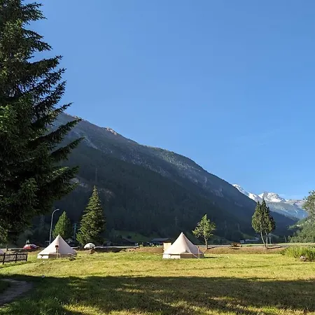 Camp Pera *